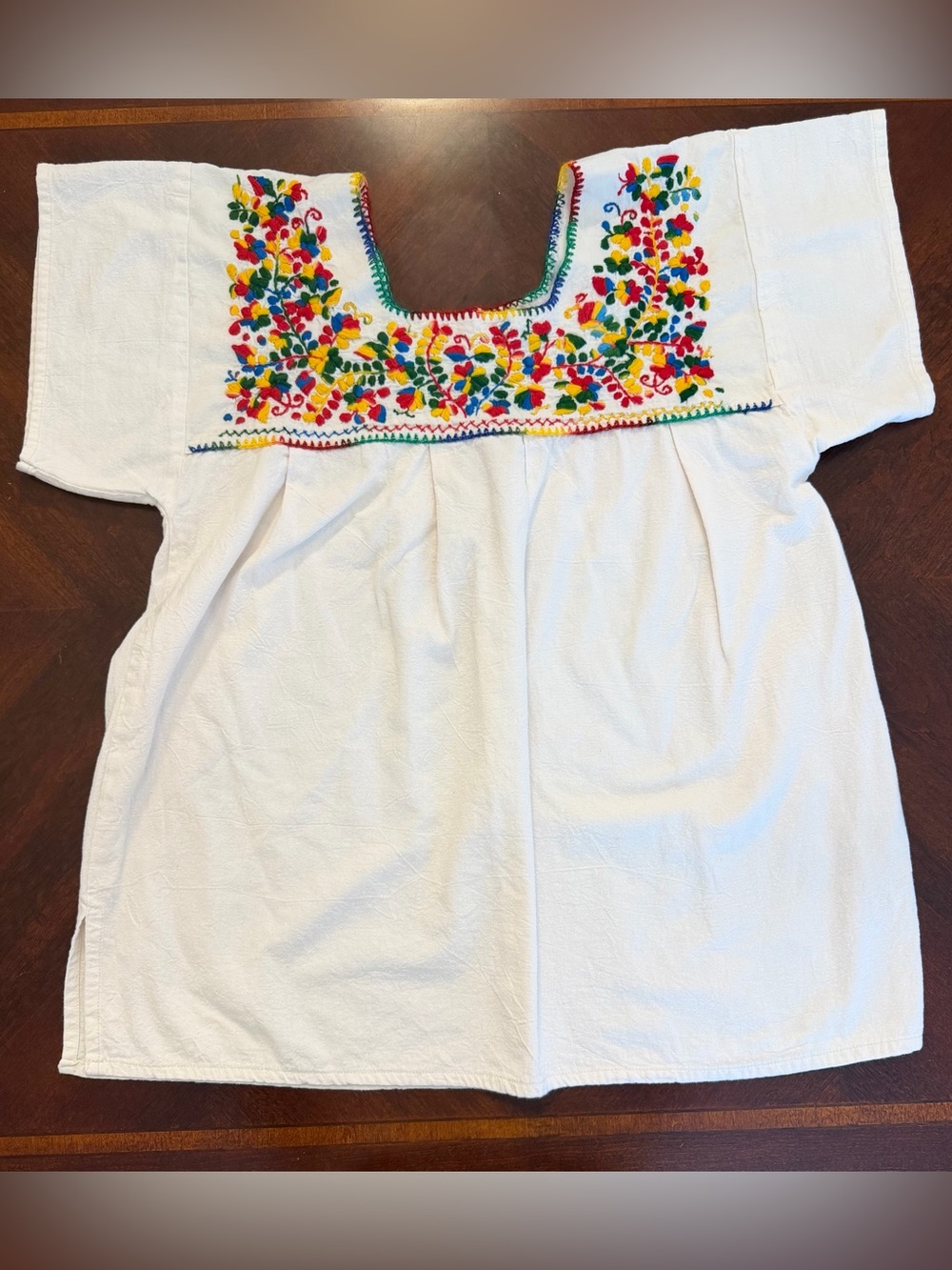 Traditional Mexican Womens Embroidered Peasant Top with Multicolor Florals